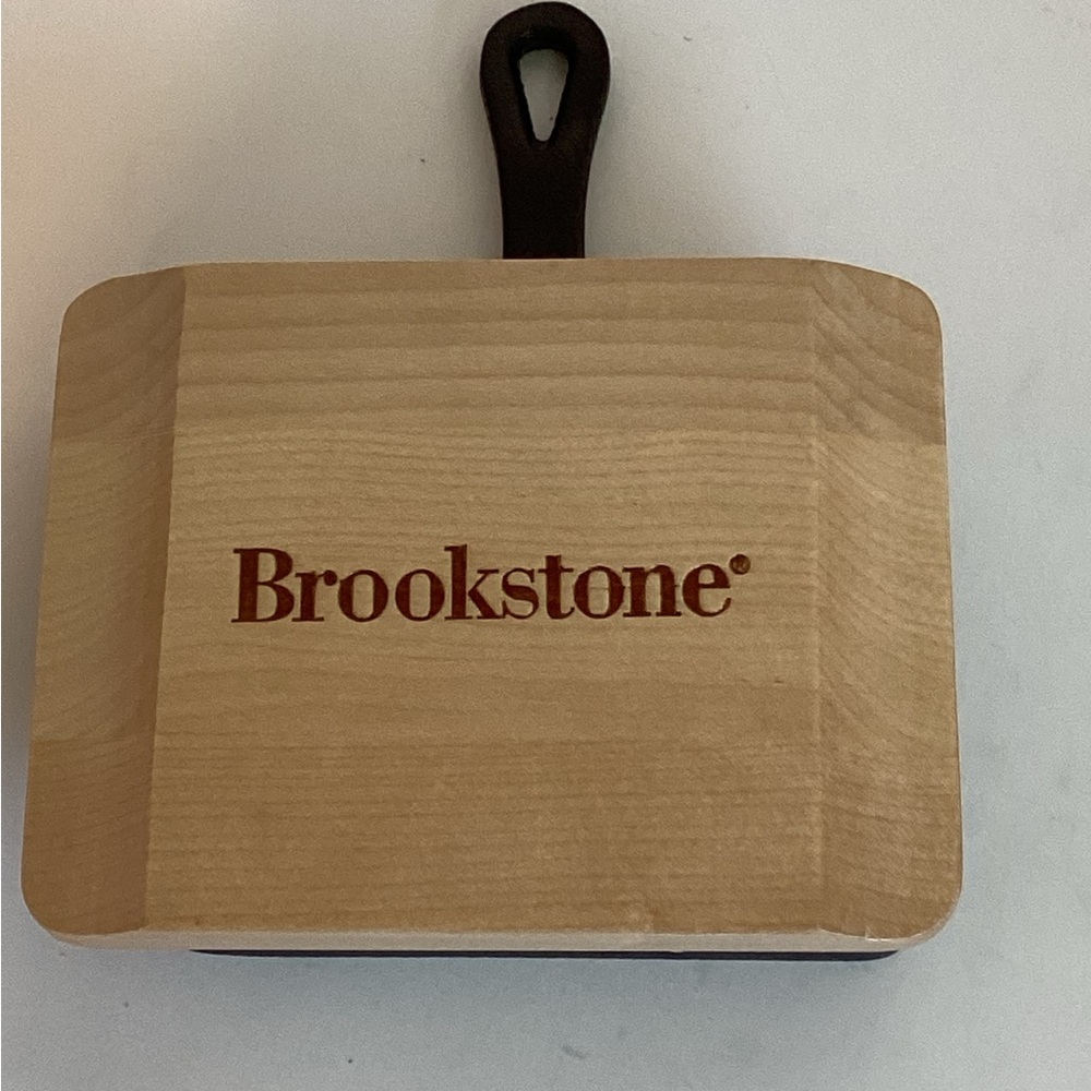 Brookstone Mini Skillet with Wooden cover 5” x 4”